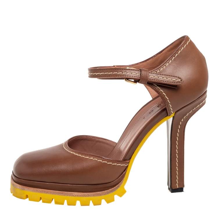 مملوكة مسبقًا Marni Brown Leather Ankle Strap Pumps Size 38.5