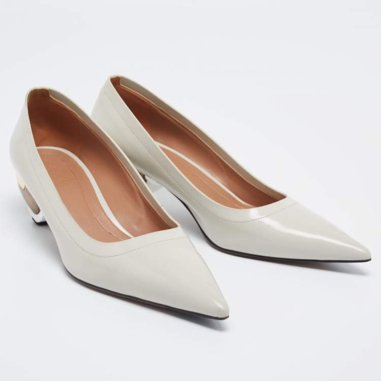 مملوكة مسبقًا Marni Light Grey Leather Pointed-Toe Pumps Size 40
