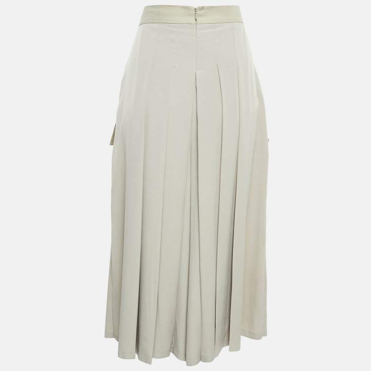 Pre Owned Max Mara Beige Crepe Pleated Flared Capri Pants M
