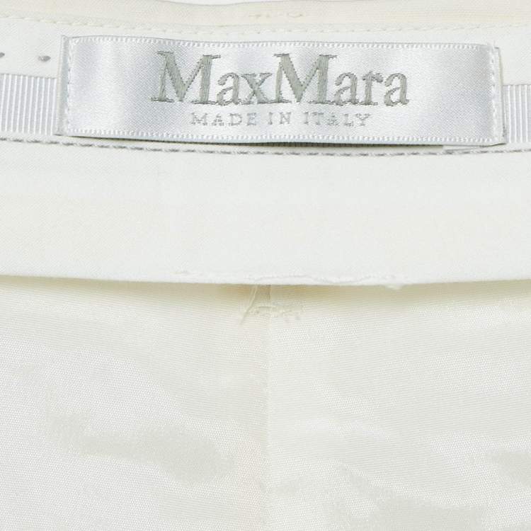 Pre Owned Max Mara Cream Crepe Pleated Shorts L