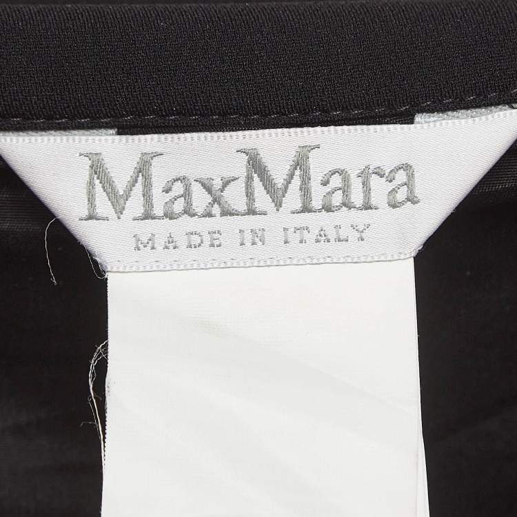 Pre Owned Max Mara Black Crepe High Waist Shorts M