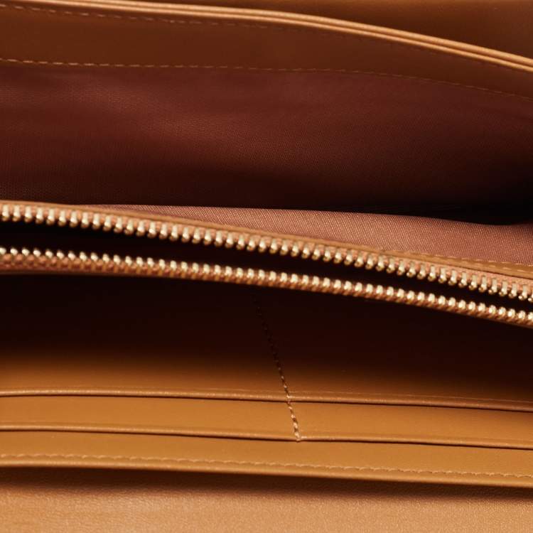 مملوكة مسبقًا MCM Cognac Visetos Leather Milla Long Trifold Continental Wallet
