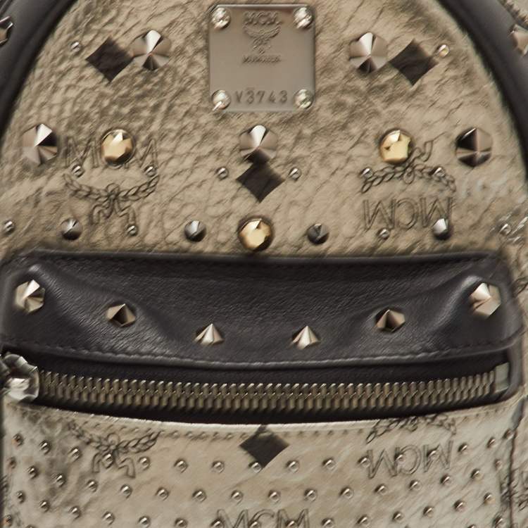مملوكة مسبقًا MCM Stark Black/Grey Mini Studded Leather Backpack