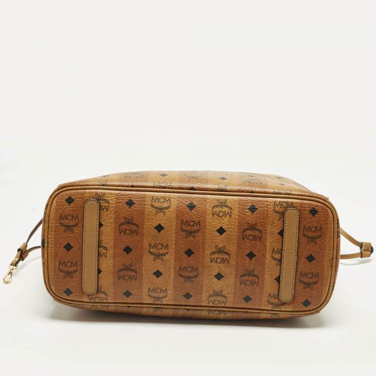 مملوكة مسبقًا MCM Liz Reversible Tan Visetos Coated Canvas and Fabric Tote