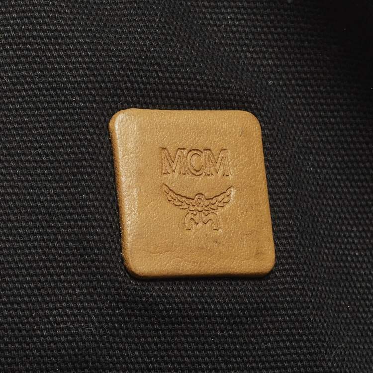 مملوكة مسبقًا MCM Liz Reversible Tan Visetos Coated Canvas and Fabric Tote