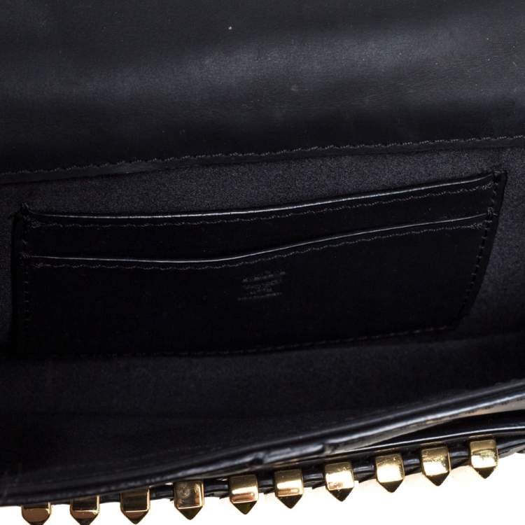 Pre Owned MCM Black Leather Mischa Zipper Flap Crossbody Bag