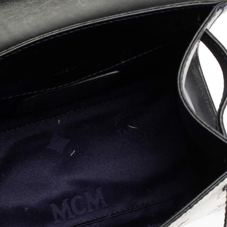 مملوكة مسبقًا MCM White Visetos Coated Canvas and Leather Heritage Top Handle Bag