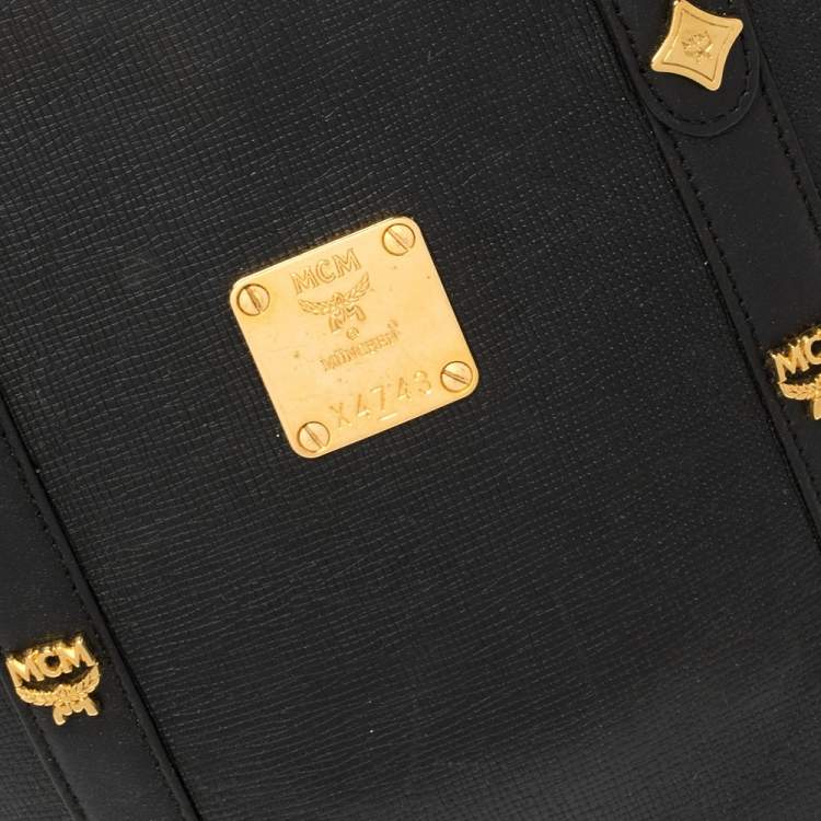 مملوكة مسبقًا MCM Black Textured Leather Small Tote