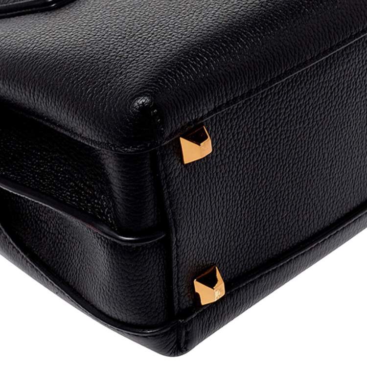 مملوكة مسبقًا MCM Black Leather Mini Milla Tote