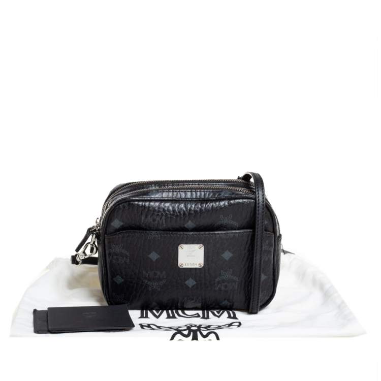 مملوكة مسبقًا MCM Black Visetos Coated Canvas Double Zip Camera Crossbody Bag