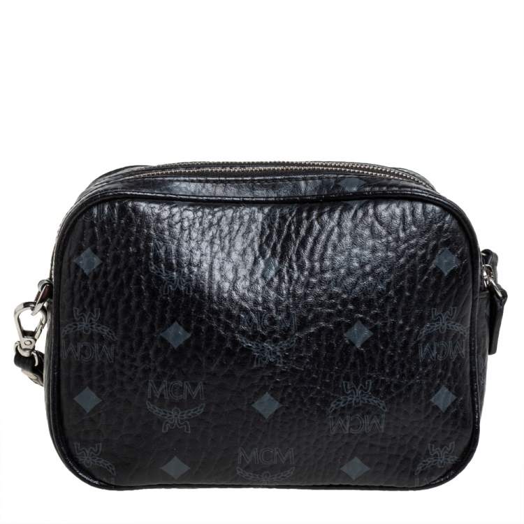 مملوكة مسبقًا MCM Black Visetos Coated Canvas Double Zip Camera Crossbody Bag