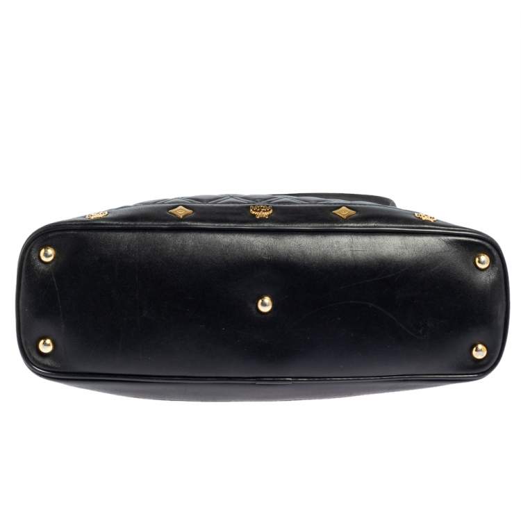 Pre Owned MCM Black Quilted Leather Shoulder Bag
