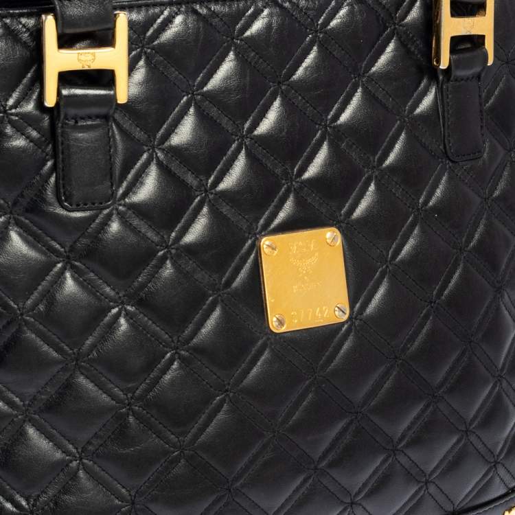 Pre Owned MCM Black Quilted Leather Shoulder Bag