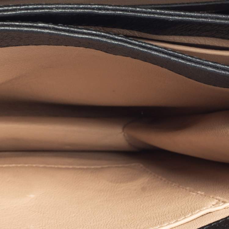 مملوكة مسبقًا MCM Black Leather Mona Crossbody Bag