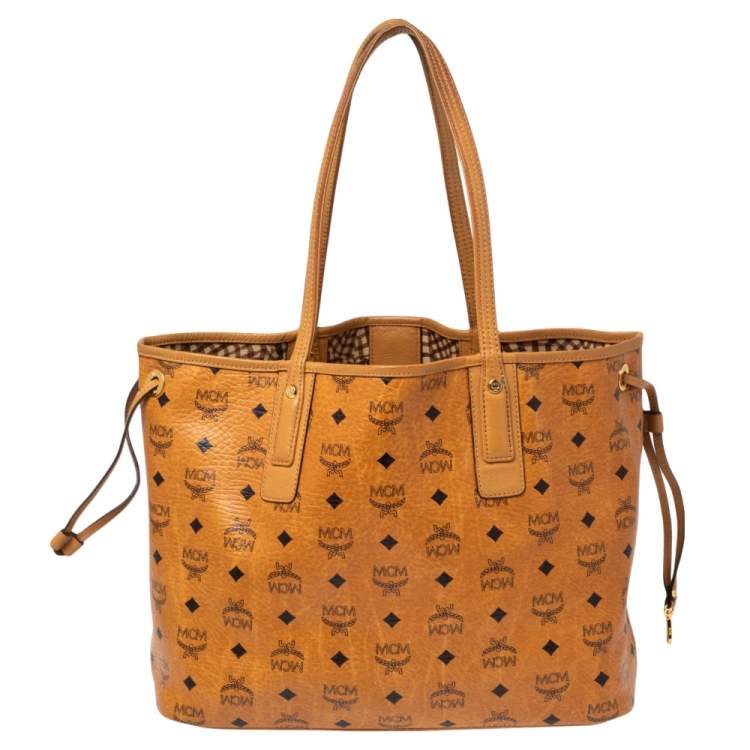 مملوكة مسبقًا  MCM Cognac Visetos Coated Canvas and Leather Reversible Shopper Tote 