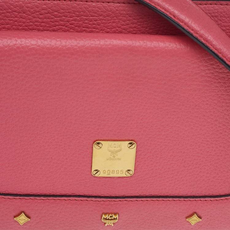 مملوكة مسبقًا MCM Pink Leather Studded Flap Shoulder Bag