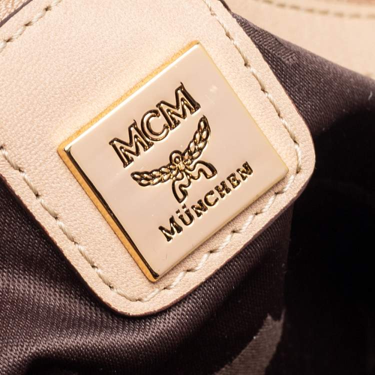 مملوكة مسبقًا MCM Cream/Beige Visetos Coated Canvas and Leather Shopper Tote