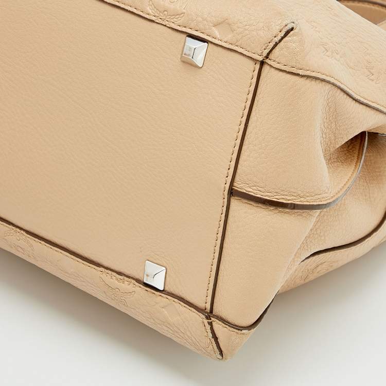 مملوكة مسبقًا MCM Beige Monogram Leather Tote