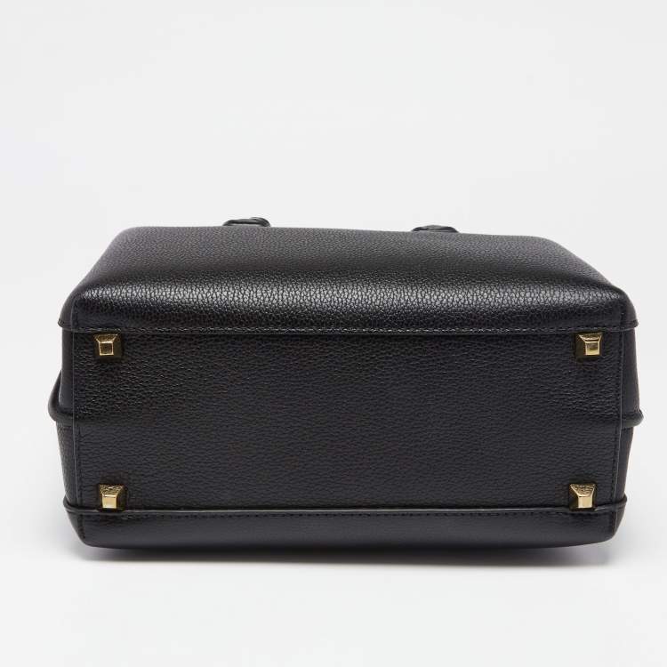 مملوكة مسبقًا MCM Black Leather Milla Tote