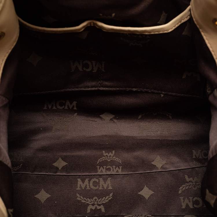 مملوكة مسبقًا MCM Beige Visetos Coated Canvas and Leather Drawstring Tote