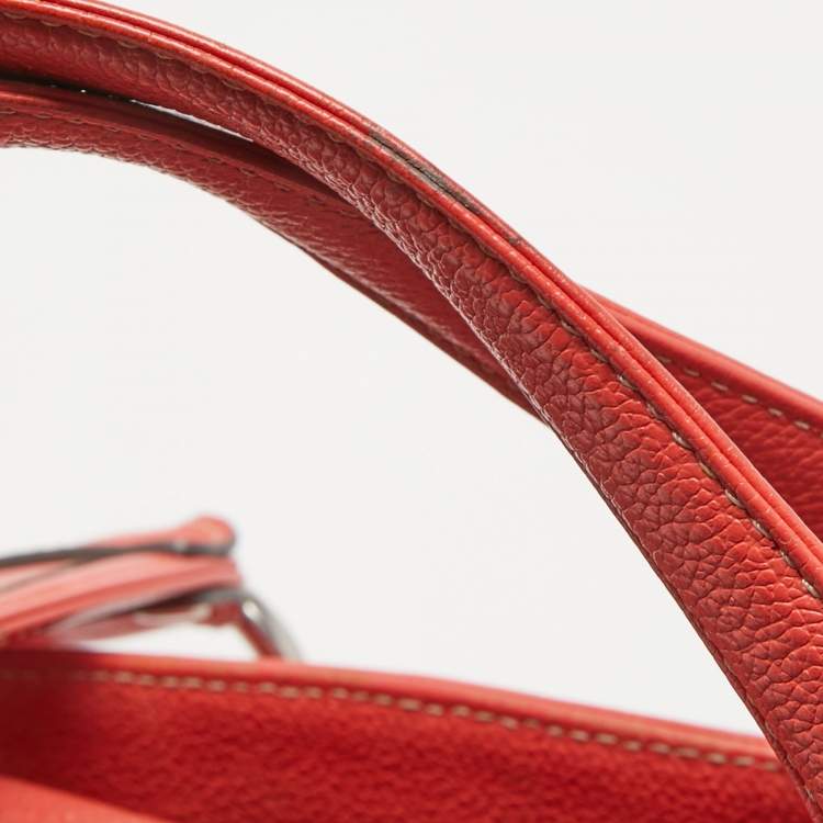 مملوكة مسبقًا MCM Orange Pebbled Leather Studded Tote