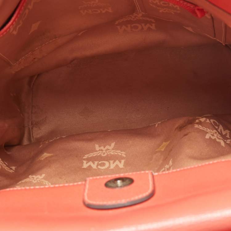 مملوكة مسبقًا MCM Orange Pebbled Leather Studded Tote