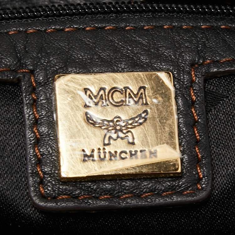 Pre Owned MCM Black Leather Whipstitch Shoulder Bag