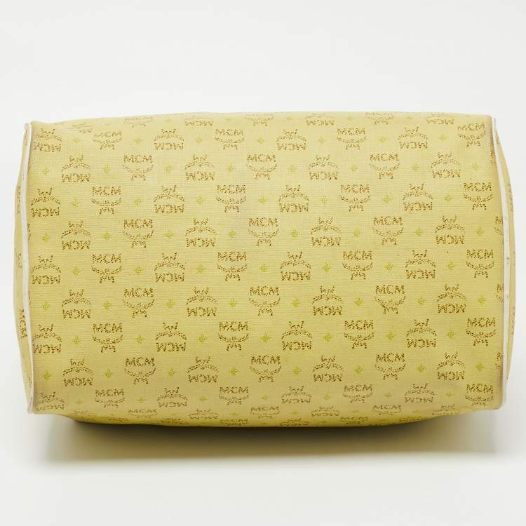 مملوكة مسبقًا MCM Lime/White Visetos Coated Canvas and Leather Boston Bag