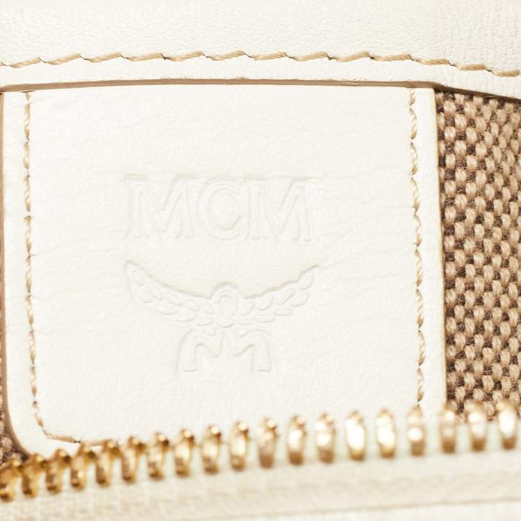 مملوكة مسبقًا MCM Lime/White Visetos Coated Canvas and Leather Boston Bag