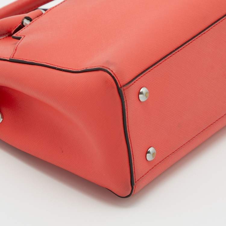 Pre Owned MCM Red Leather Elda Tote