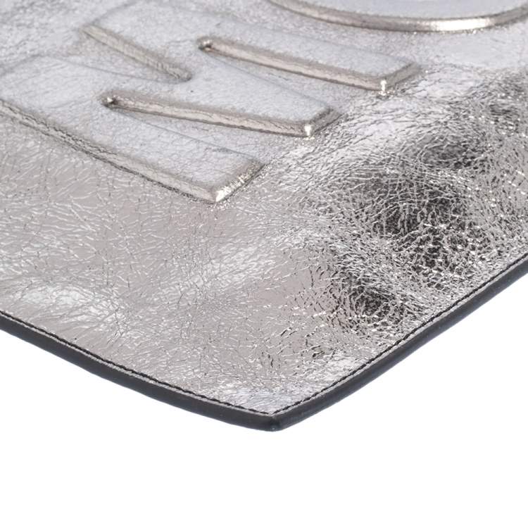 Pre Owned MCQ by Alexander McQueen Metallic Silver Leather Wristlet Clutch