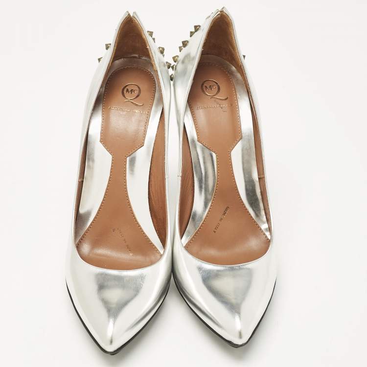 Pre Owned McQ by Alexander McQueen Silver Leather Platform Pumps Size 39