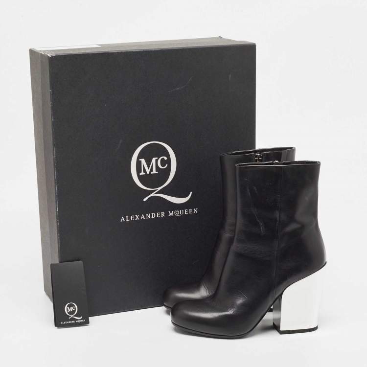 Pre Owned McQ by Alexander McQueen Black Leather Geffrye Ankle Boots Size 39