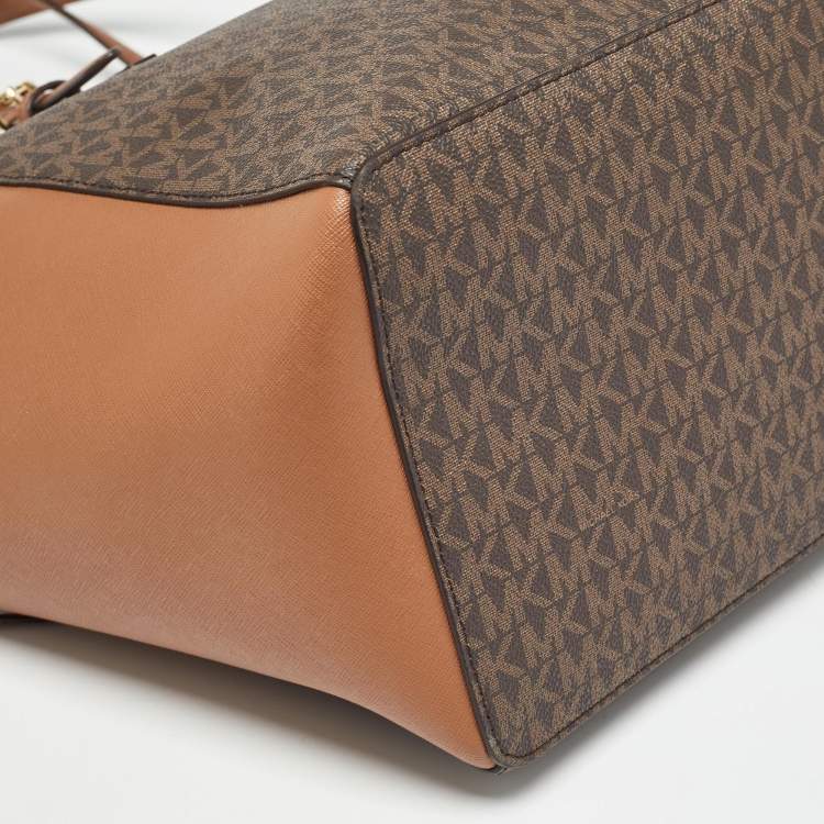 Pre Owned Michael Kors Two Tone Brown Signature Coated Canvas Large Gilly Tote