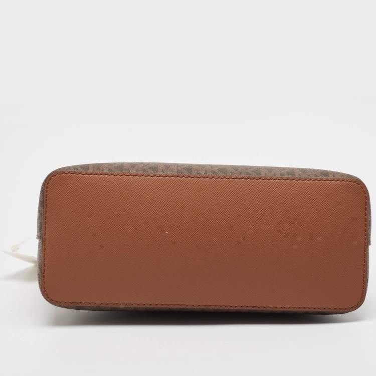 Pre Owned Michael Kors Brown Signature Coated Canvas Medium Jet Set Travel Dome Crossbody Bag