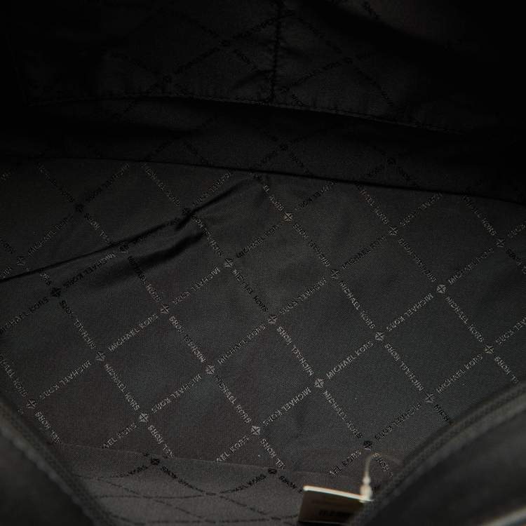 Pre Owned Michael Kors Black Leather Large Shania Chain Tote