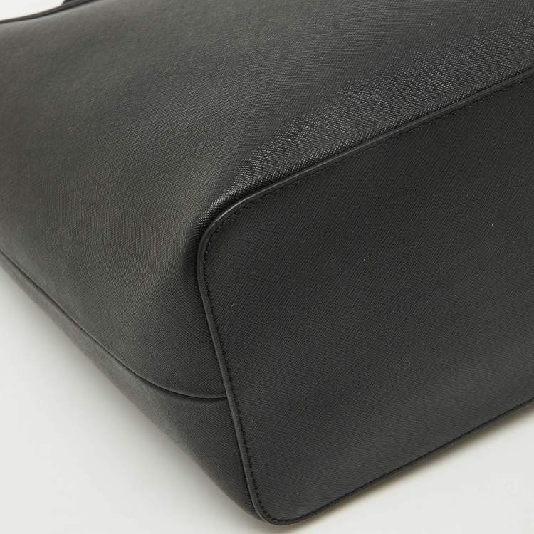 Pre Owned Michael Kors Black Leather Large Shania Chain Tote