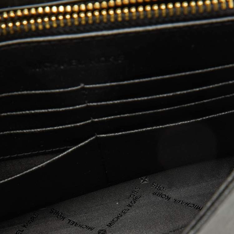 Pre Owned Michael Kors Black Leather Jet Set Flap Crossbody Bag