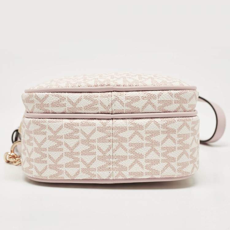 Pre Owned Michael Kors Pink/White Signature Coated Canvas Medium Jet Set Crossbody Bag