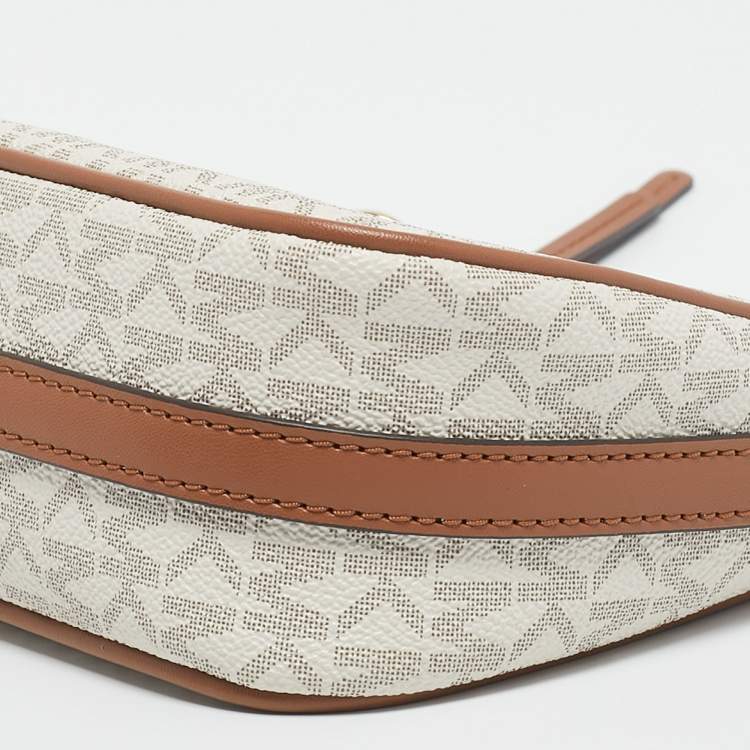 Pre Owned Michael Kors White/Brown Signature Coated Canvas and Leather Jet Set Charm Pochette Bag