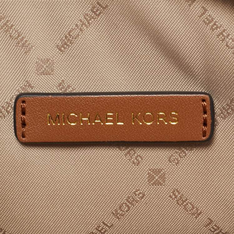 Pre Owned Michael Kors White Signature Coated Canvas and Leather Small Jet Set Charm NS Phone Crossbody Bag