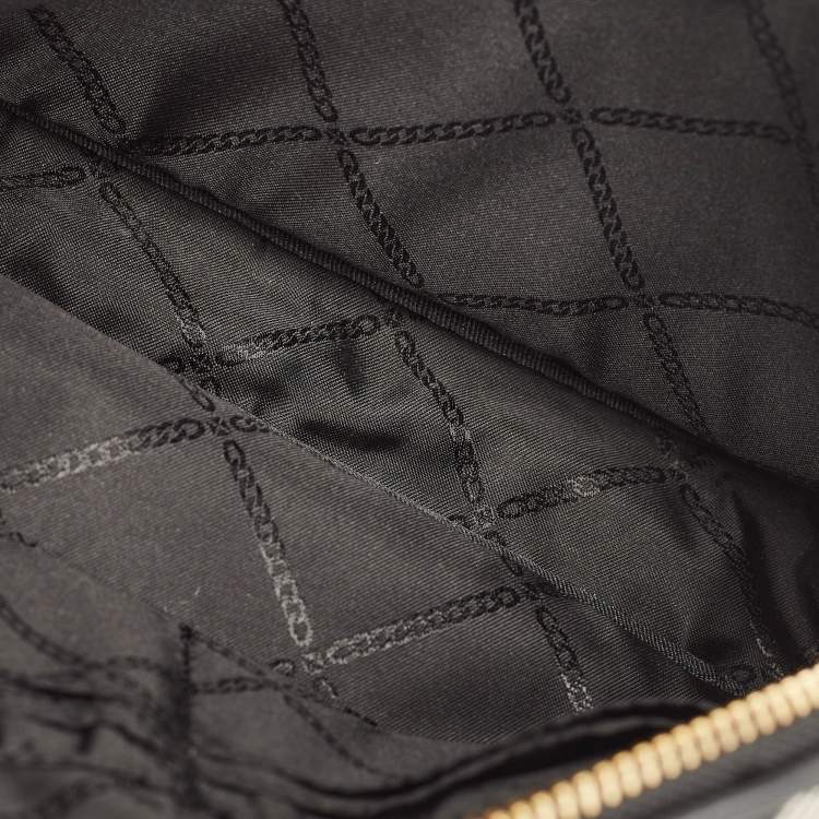 Pre Owned Michael Kors Black Signature Canvas Large East West Jet Set Charm Crossbody Bag