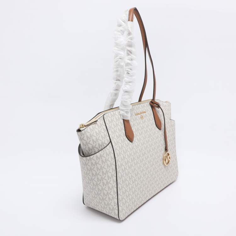 Pre Owned Michael Kors White Signature Coated Canvas Medium Marilyn Tote