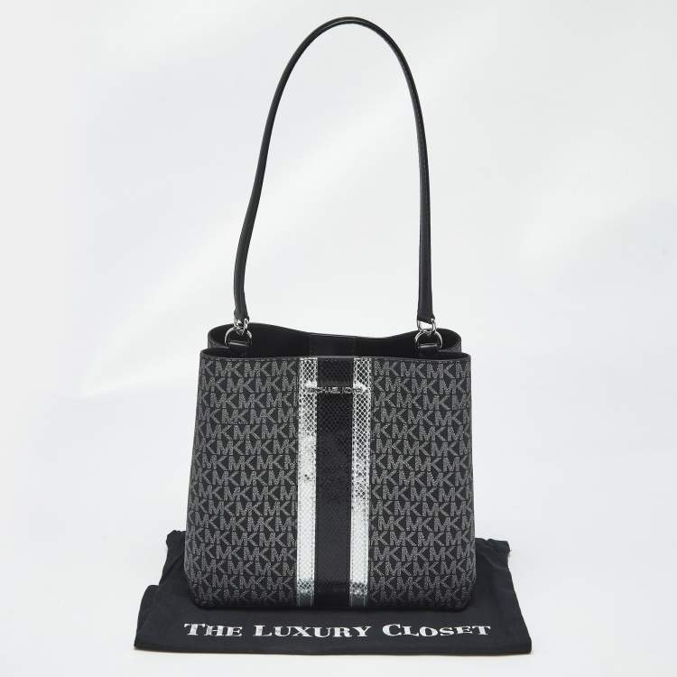 Pre Owned Michael Kors Black Signature Coated Canvas and Snakeskin Embossed Leather Medium Pratt Bucket Bag