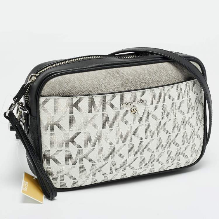 Pre Owned Michael Kors Jet Set Charm Large Tricolor Signature Coated Canvas Camera Crossbody Bag