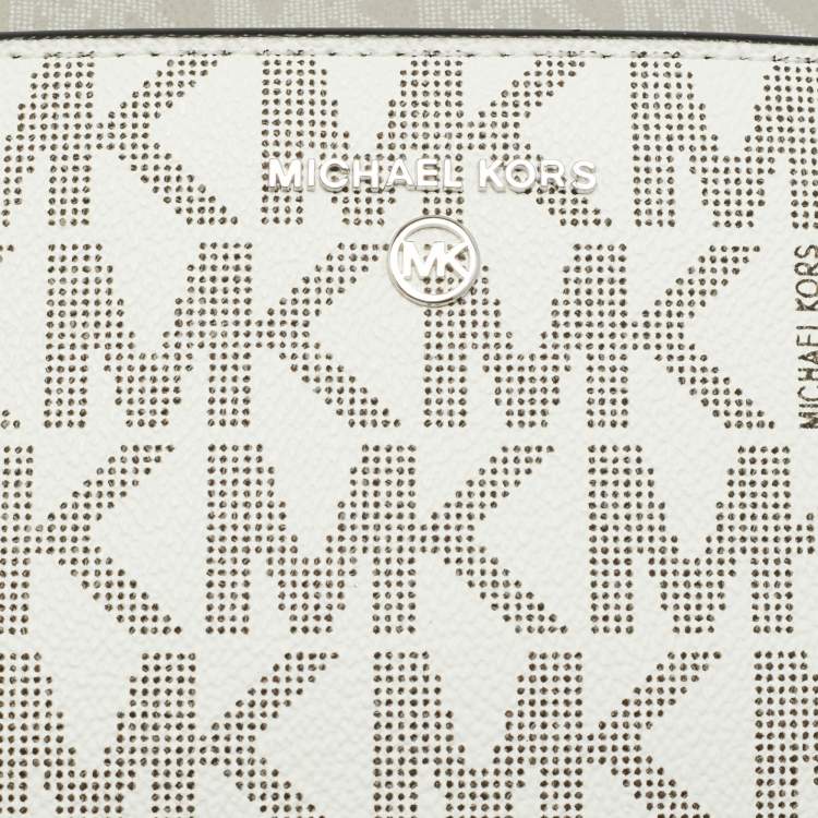 Pre Owned Michael Kors Jet Set Charm Large Tricolor Signature Coated Canvas Camera Crossbody Bag