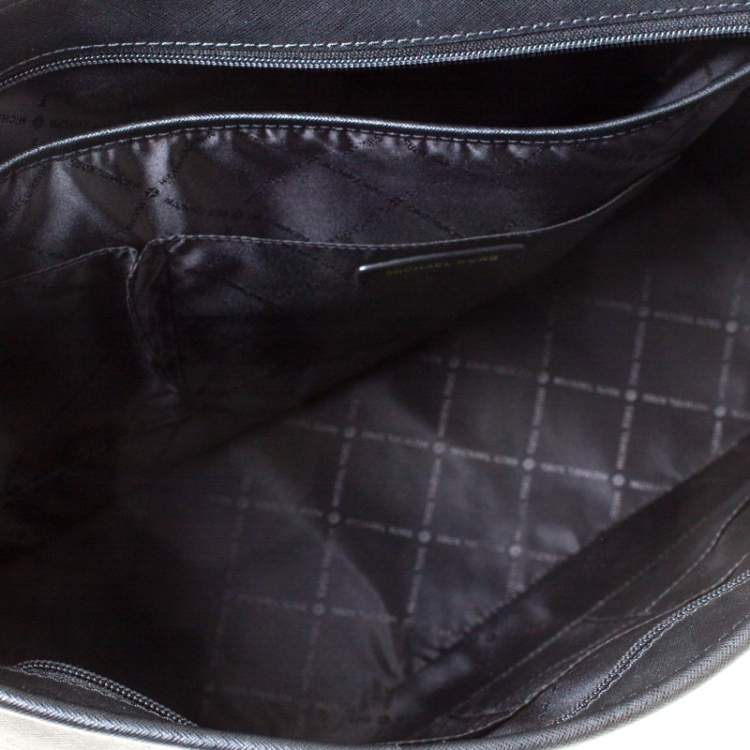 Pre Owned Michael Kors Black Leather Sady Tote 