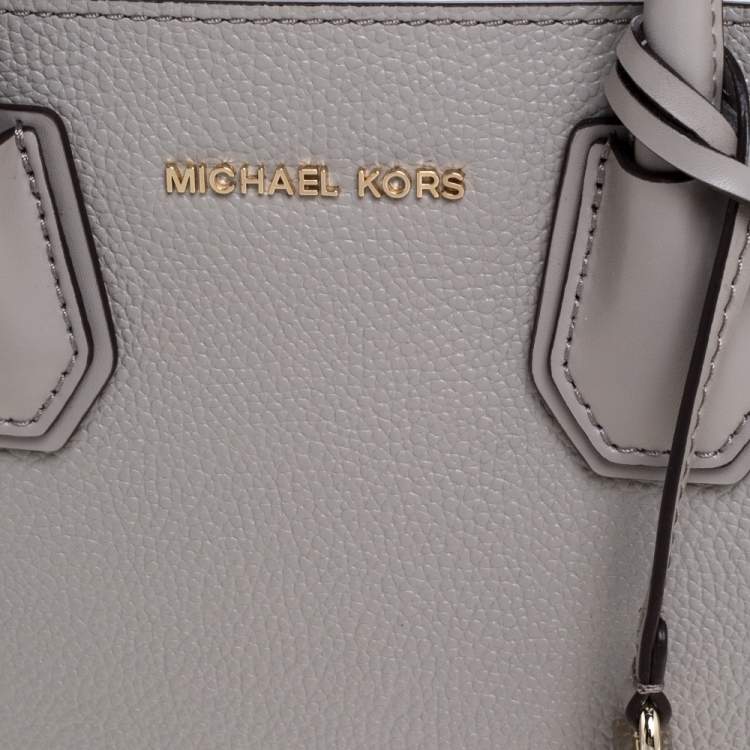 Pre Owned Michael Kors Grey/White Leather Mercer Tote