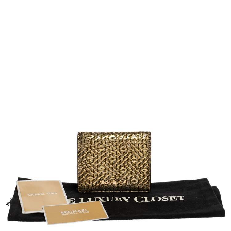 Pre Owned Michael Kors Gold Textured Leather Flap Card Holder 