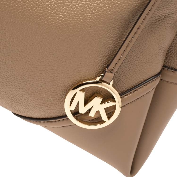 Pre Owned Michael Kors Beige Leather Medium Nicole Shoulder Bag